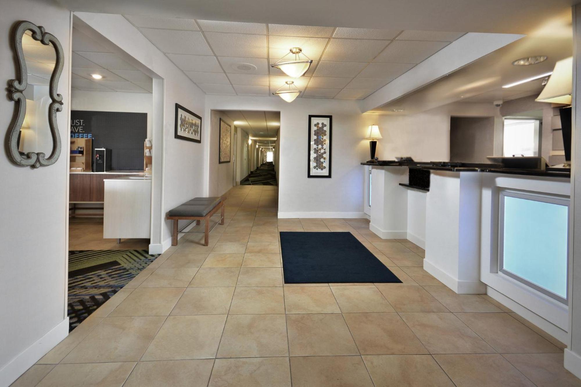 Express By Ihg 2* Lynchburg